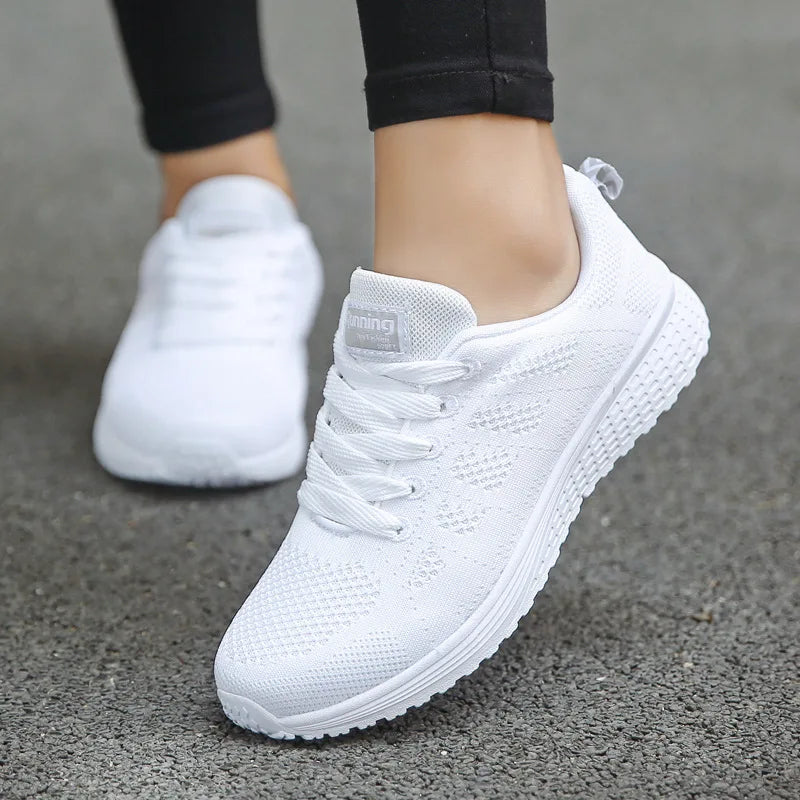 sporty function and breathable comfort