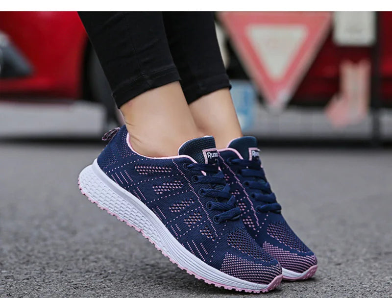 sporty function and breathable comfort